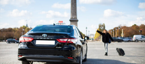 taxi-paris-cliente-valise