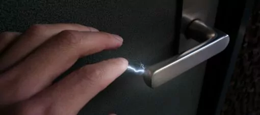 Électrisation : identifier les causes et agir en conséquence